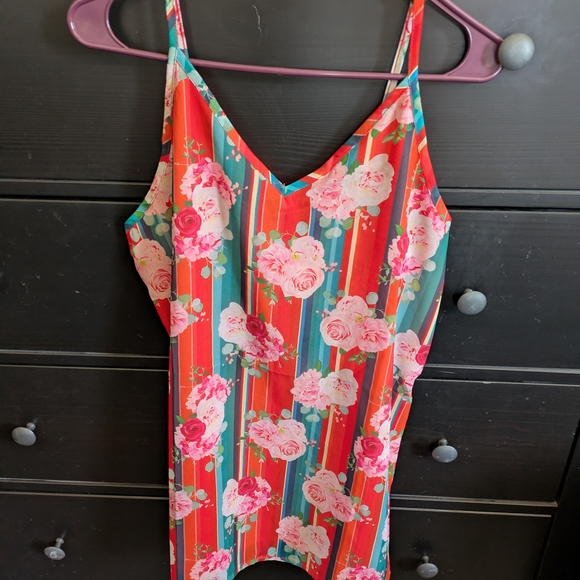 NEW! Merigold Kiss Floral Striped Tank Top - Picture 2 of 4